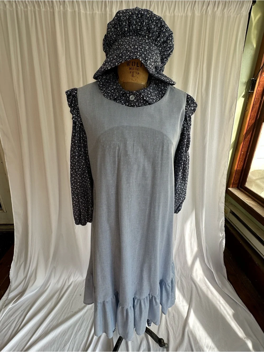 Halloween Child’s Pioneer Dress Pinafore & Bonnet